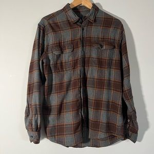 Brown Soft Plaid size Medium